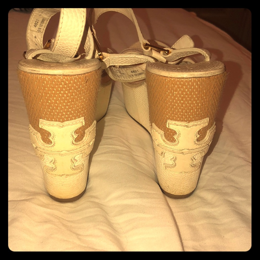 Christmas sale! Tory Burch white leather wedges!